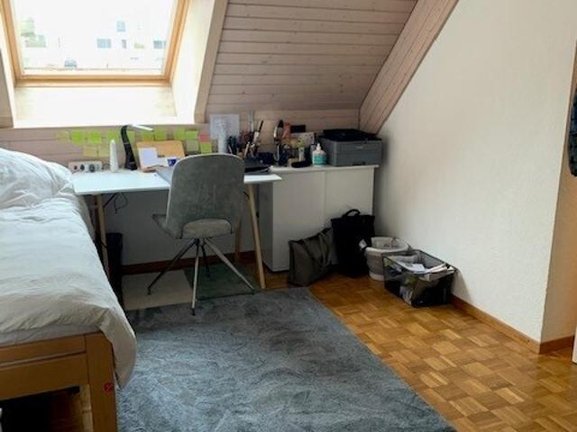 2,5 Zimmer Wohnung im Zentrum von Corminboeuf