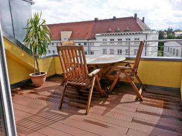 2,5 Zimmer Wohnung Loft m. Dachterasse BJ: 2014 keine Prov