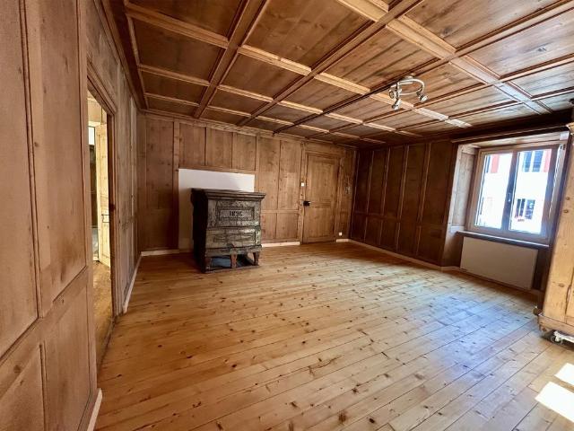2.5 Zimmer Wohnung Liebevoll renovierte Altbauwohnung in Sils im Domle