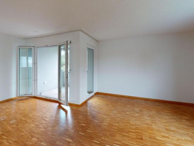 2.5 Zimmer Wohnung mit Balkon