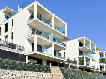 2,5 Zimmer Wohnung mit grosser Terrasse
