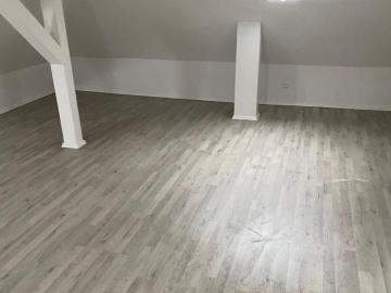 2.5 Zimmer Wohnung + Stauraum