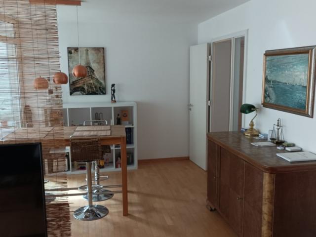 2,5 Zimmer Wohnung Untermiete am Hackeschen Markt