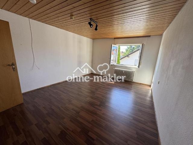 2,5 Zimmer Wohung in Erkenbrechtsweiler