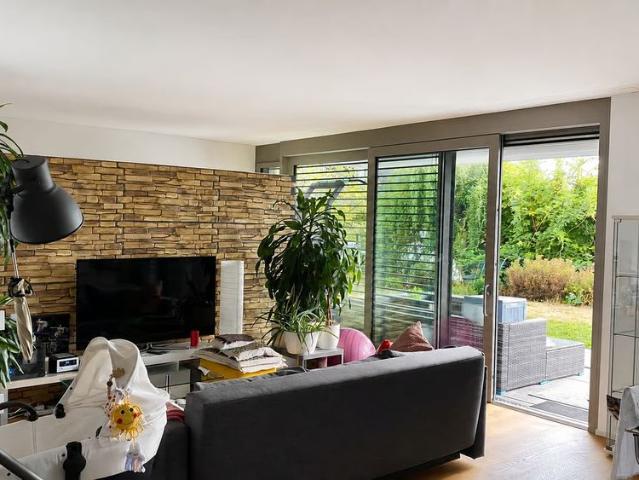 2.5 Zimmer, 103 m², EG