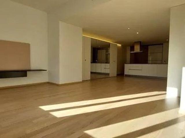 2.5 Zimmer, 103 m², 2. Stock