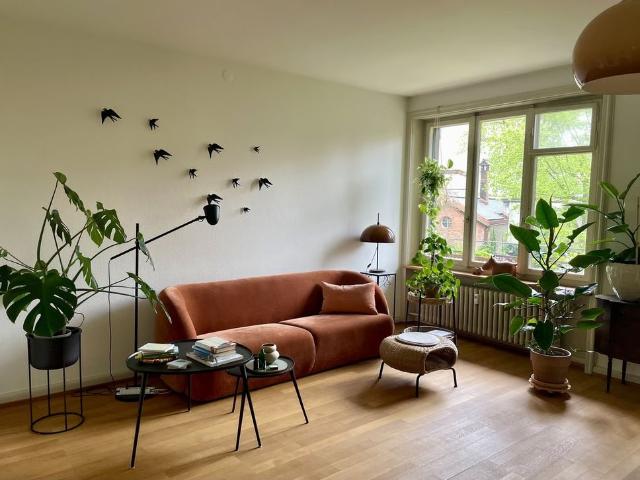 2.5 Zimmer, 100 m², 1. Stock