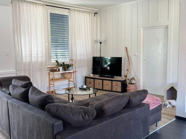 2.5 Zimmer, 100 m², 1. Stock