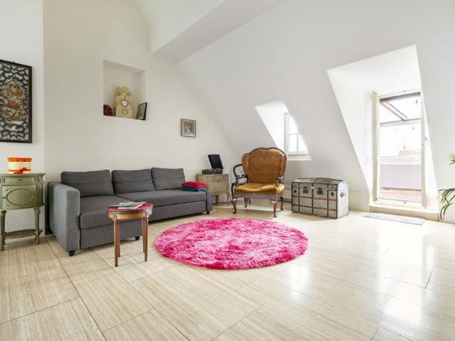 2.5 Zimmer, 100 m², 5. Stock