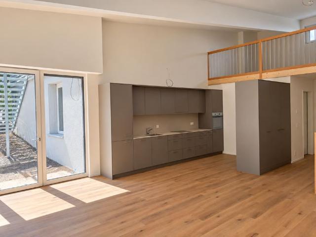 2.5 Zimmer, 106 m², 1. Stock