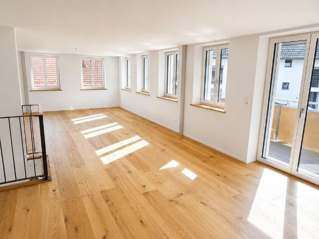 2.5 Zimmer, 116 m², 1. Stock