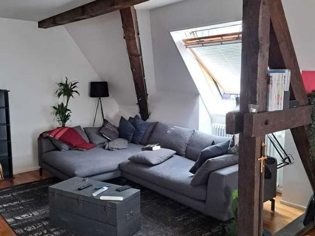 2.5 Zimmer, 127 m², 5. Stock