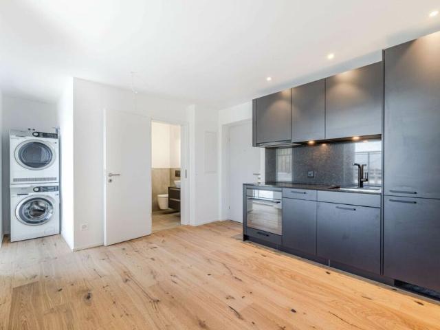 2.5 Zimmer, 27 m², 1. Stock