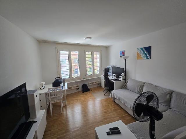 2.5 Zimmer, 35 m², 1. Stock