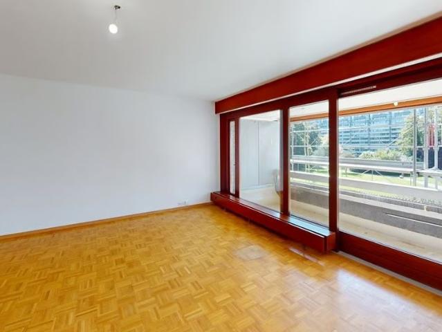 2.5 Zimmer, 44 m², 8. Stock