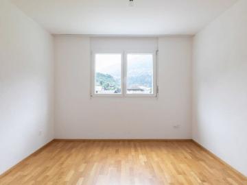 Naters, Brig, Wallis - Keller, Aufzug, Parkplatz