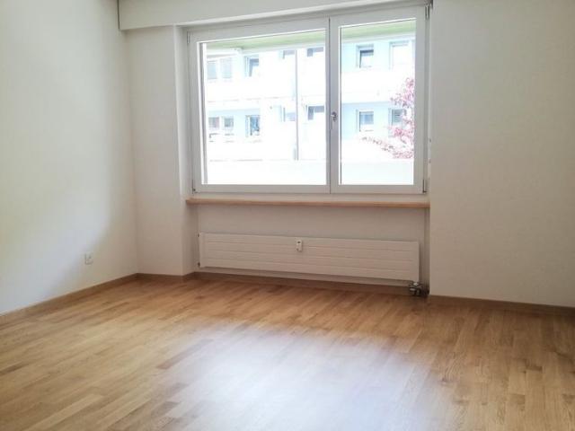 2.5 Zimmer, 48 m², 3. Stock