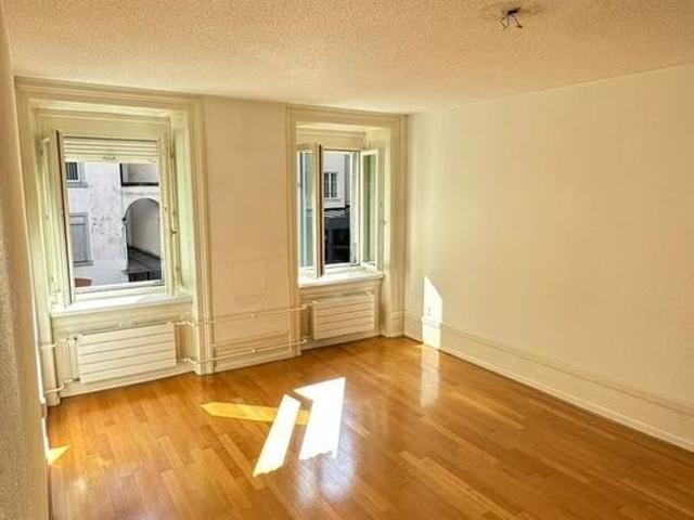 2.5 Zimmer, 48 m², 1. Stock