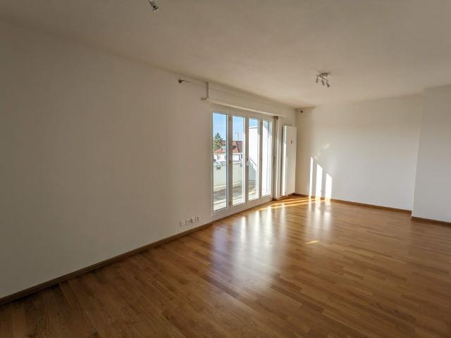 2.5 Zimmer, 48 m², 6. Stock