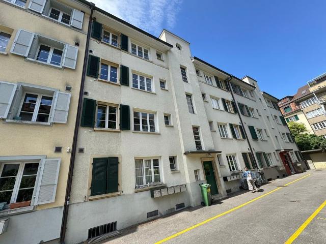 2.5 Zimmer, 49 m², 1. Stock