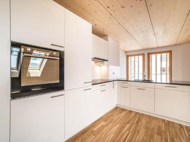 2.5 Zimmer, 54 m², 1. Stock