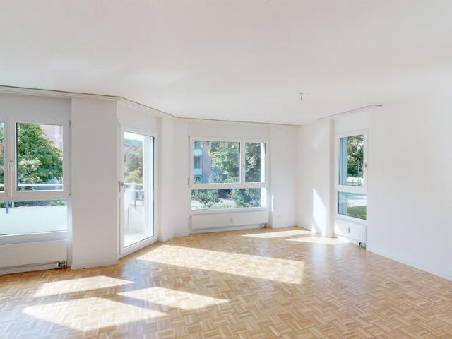 2.5 Zimmer, 54 m², 1. Stock