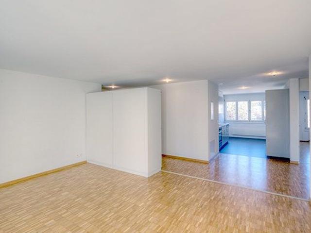 2.5 Zimmer, 54 m², 1. Stock