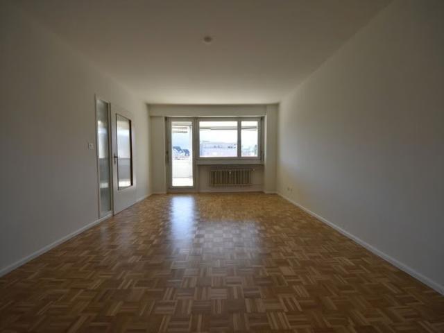 2.5 Zimmer, 54 m², 2. Stock