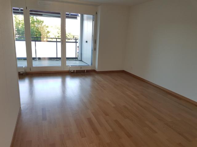 2.5 Zimmer, 54 m², 2. Stock
