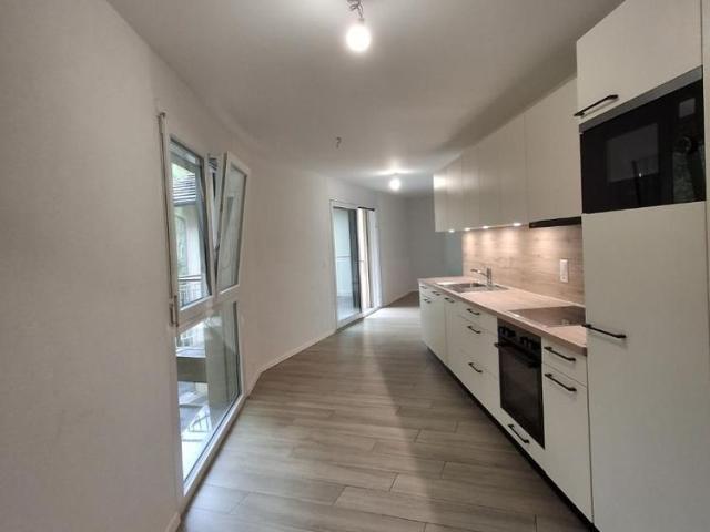 2.5 Zimmer, 54 m², 2. Stock