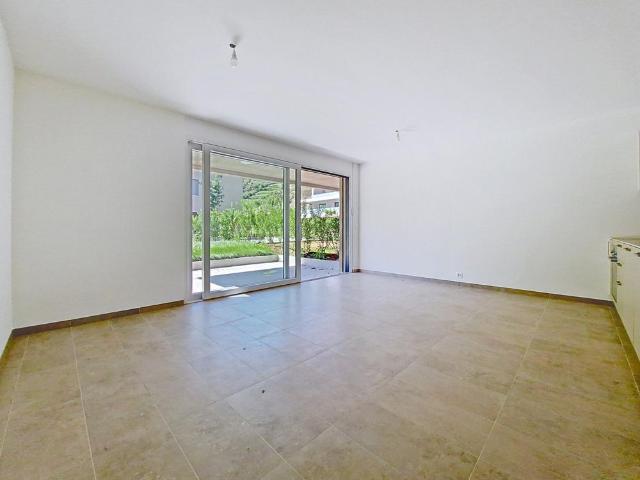2.5 Zimmer, 54 m², EG