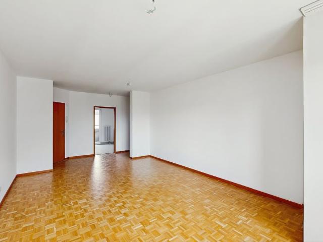 2.5 Zimmer, 55 m², 1. Stock