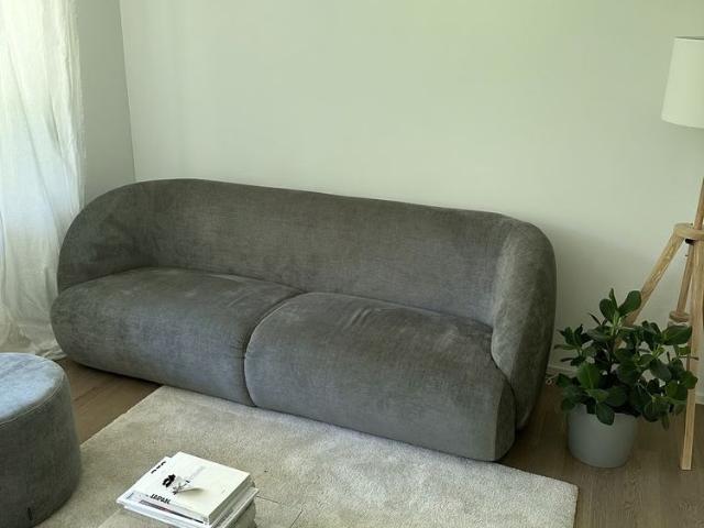 2.5 Zimmer, 55 m², 1. Stock