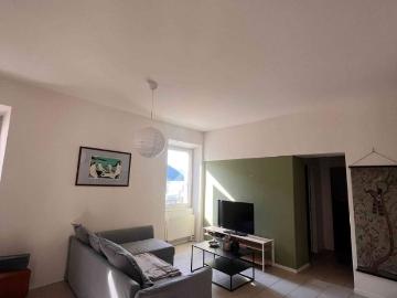 2.5 Zimmer, 55 m², 1. Stock
