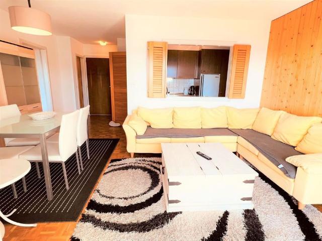 2.5 Zimmer, 55 m², 4. Stock