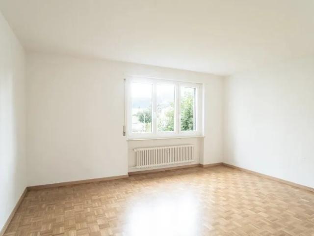 2.5 Zimmer, 56 m², 1. Stock