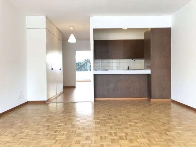 2.5 Zimmer, 56 m², 1. Stock