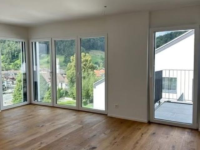 2.5 Zimmer, 56 m², 1. Stock