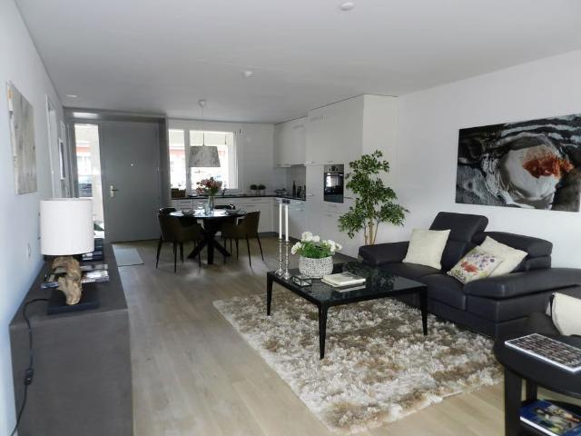 2.5 Zimmer, 56 m², 2. Stock