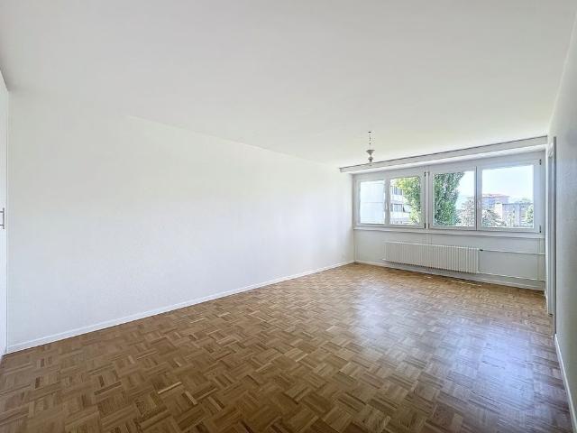 2.5 Zimmer, 56 m², 4. Stock