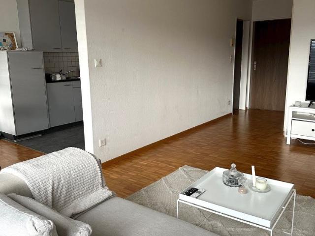 2.5 Zimmer, 57 m², 3. Stock