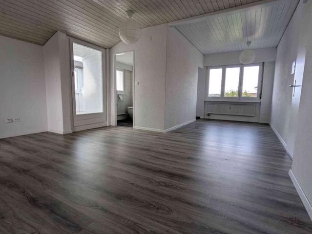 2.5 Zimmer, 57 m², 3. Stock