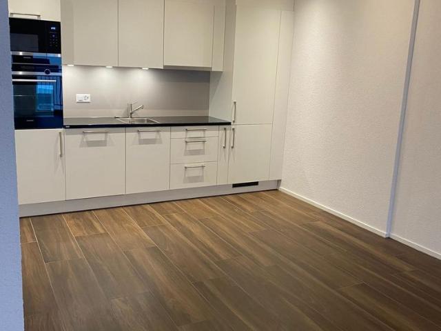 2.5 Zimmer, 57 m², 1. Stock