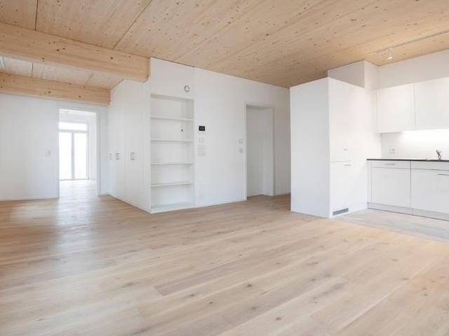2.5 Zimmer, 57 m², 1. Stock