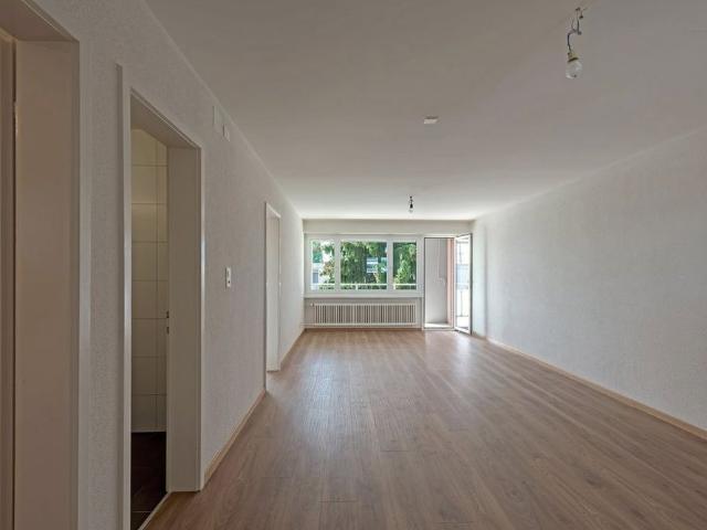 2.5 Zimmer, 57 m², 2. Stock