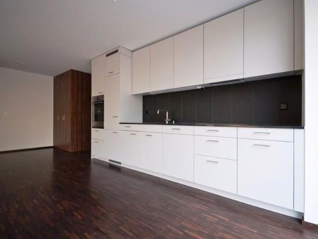 2.5 Zimmer, 57 m², 4. Stock