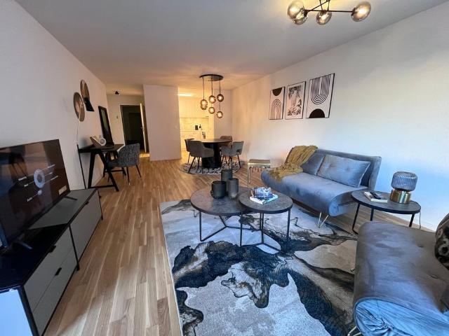 2.5 Zimmer, 57 m², 4. Stock