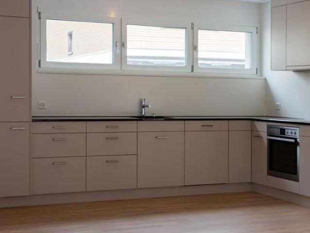 2.5 Zimmer, 57 m², EG