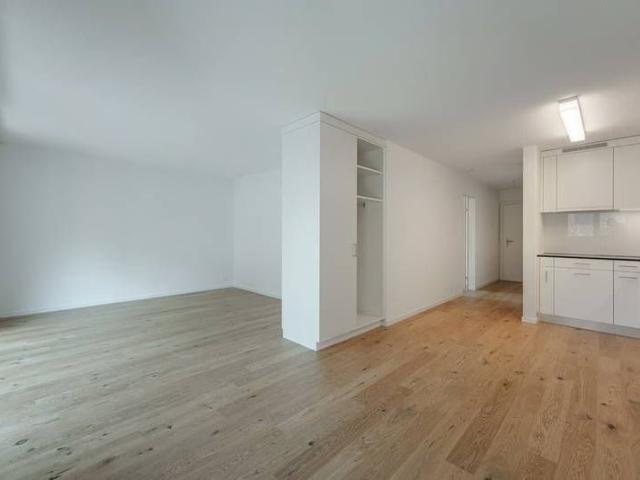 2.5 Zimmer, 58 m², 2. Stock