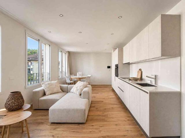 2.5 Zimmer, 58 m², 2. Stock